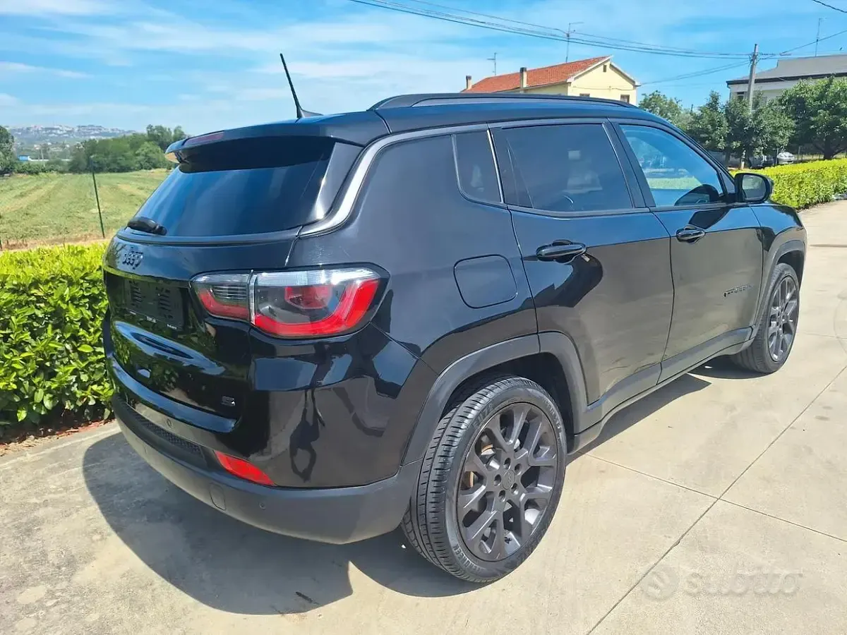 Usata Jeep Compass 120 CV (88 kW) 2020 Nero SUV