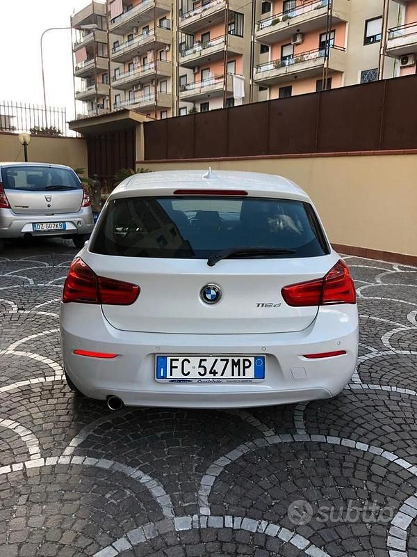 Usata BMW 118 150 CV (110 kW) 2015 Bianco Utilitaria