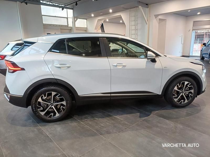 Usata Kia Sportage Style 136 CV (100 kW) 2023 Bianco SUV