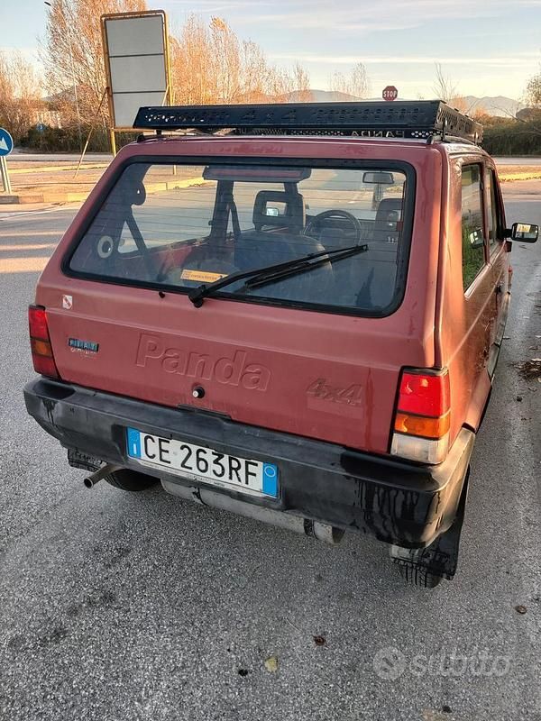 Usata Fiat Panda 4x4 54 CV (39 kW) 2003 Rosso Utilitaria
