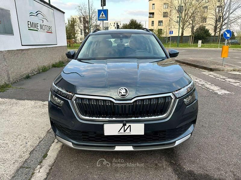 Usata Skoda Kamiq Ambition 110 CV (80 kW) 2021 Grigio quarzo SUV