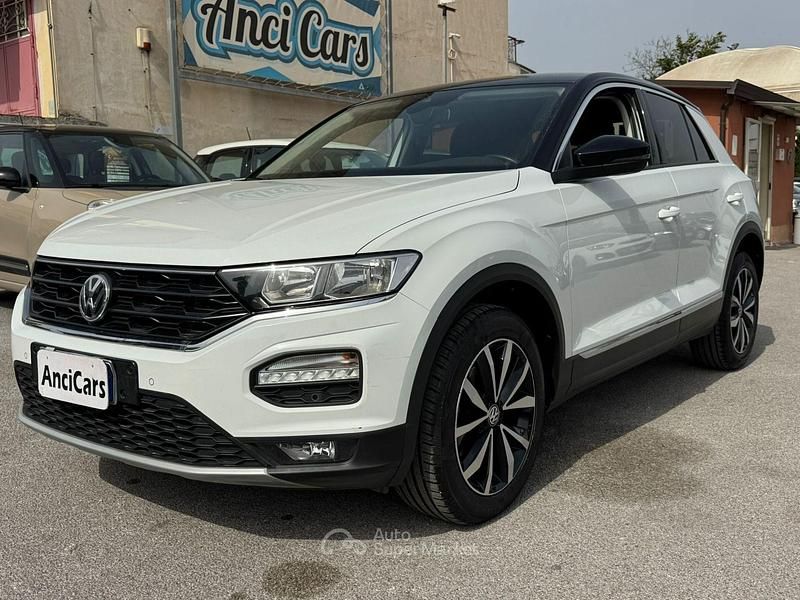 Usata VW T-Roc Style 116 CV (85 kW) 2019 Bianco SUV