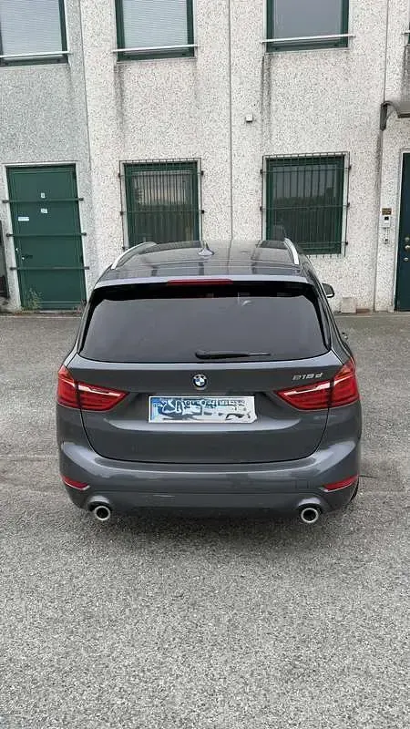 Usata BMW 218 Gran Tourer Luxury Line 150 CV (110 kW) 2018 Grigio Monovolume