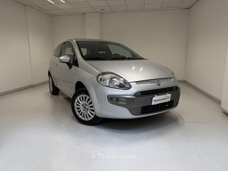 Usata Fiat Punto Evo Active 77 CV (56 kW) 2010 Argento Utilitaria