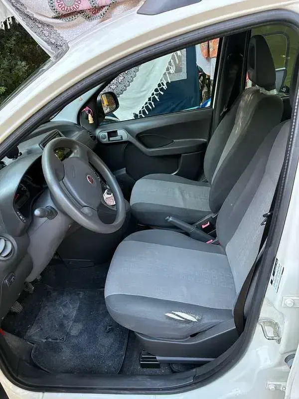 Usata Fiat Panda Active 77 CV (56 kW) 2012 Bianco Utilitaria