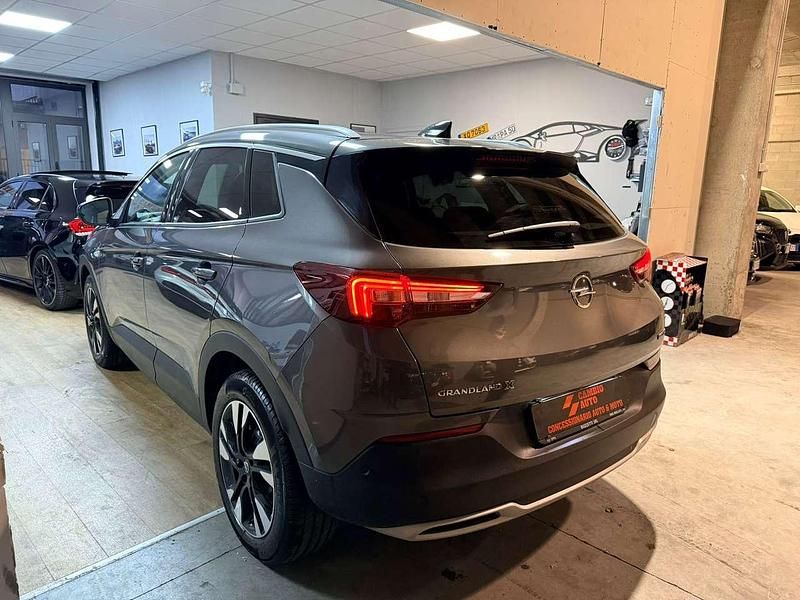 Usado Opel Grandland X Ultimate 131 CV (96 kW) 2020 Gris SUV