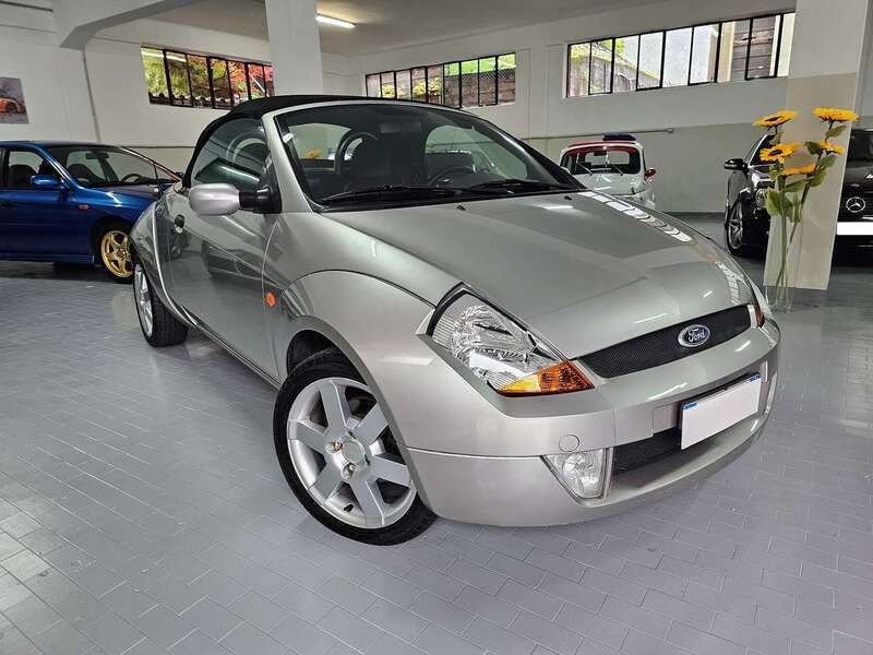Begagnad Ford StreetKa 95 HK (69 kW) 2003 Grå Cab