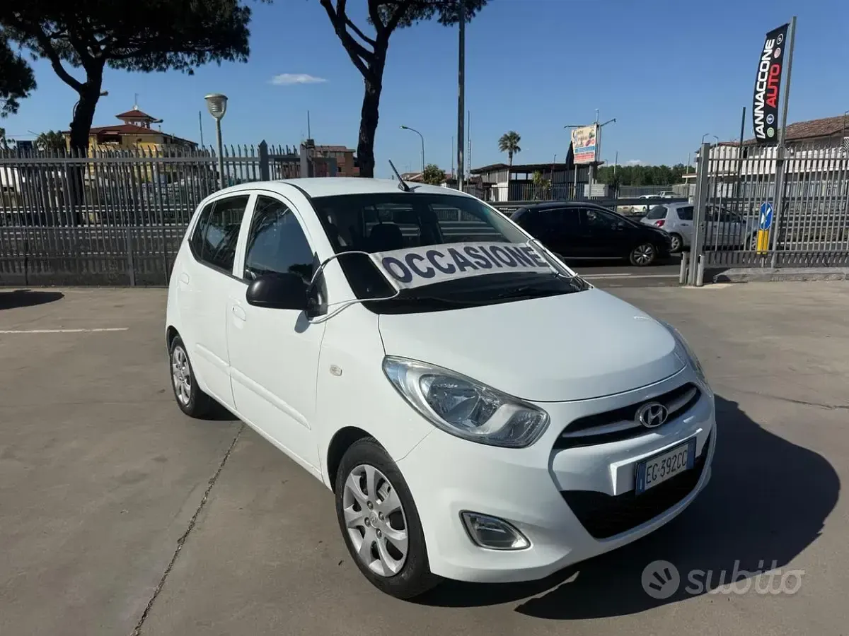 Brugt Hyundai i10 67 HK (49 kW) 2011 Hvid Hatchback