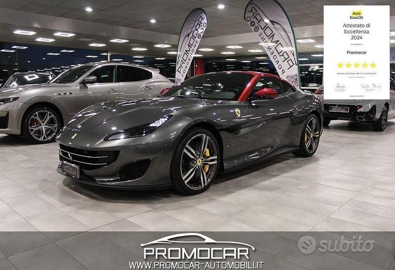 Grigio silverstone 740 Usata 2020 Ferrari Portofino Cabrio | 204.900 € (Super prezzo) - Immagine 1/4