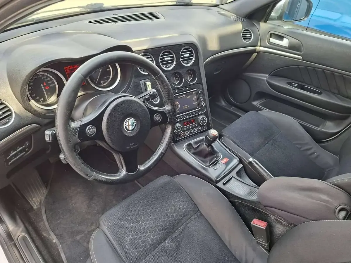 Usata Alfa Romeo 159 Distinctive 136 CV (100 kW) 2011 Bianco Station wagon
