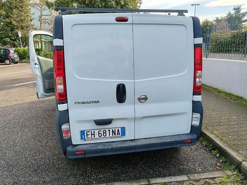 Usata Renault Trafic 116 CV (85 kW) 2011 Bianco Monovolume