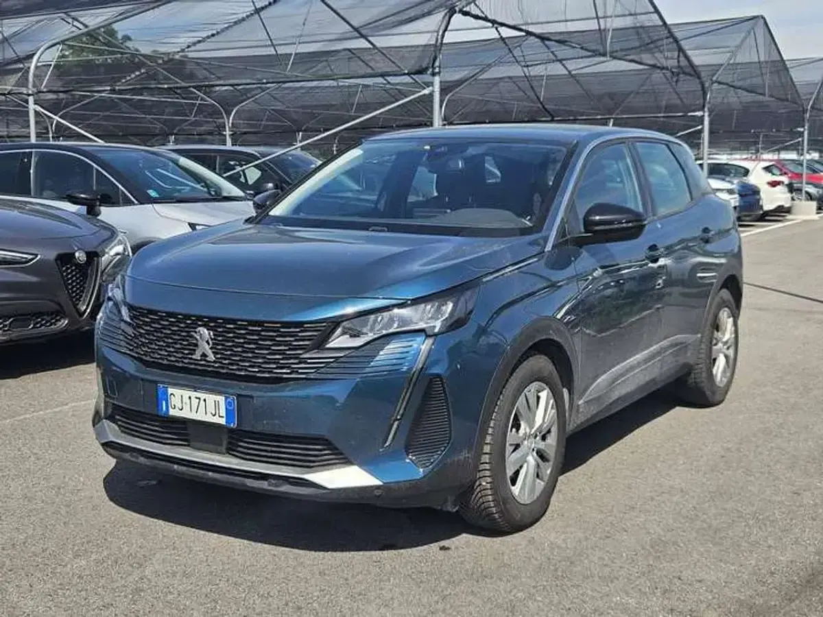 Usata Peugeot 3008 Business-Line 131 CV (96 kW) 2022 Blu/azzurro SUV