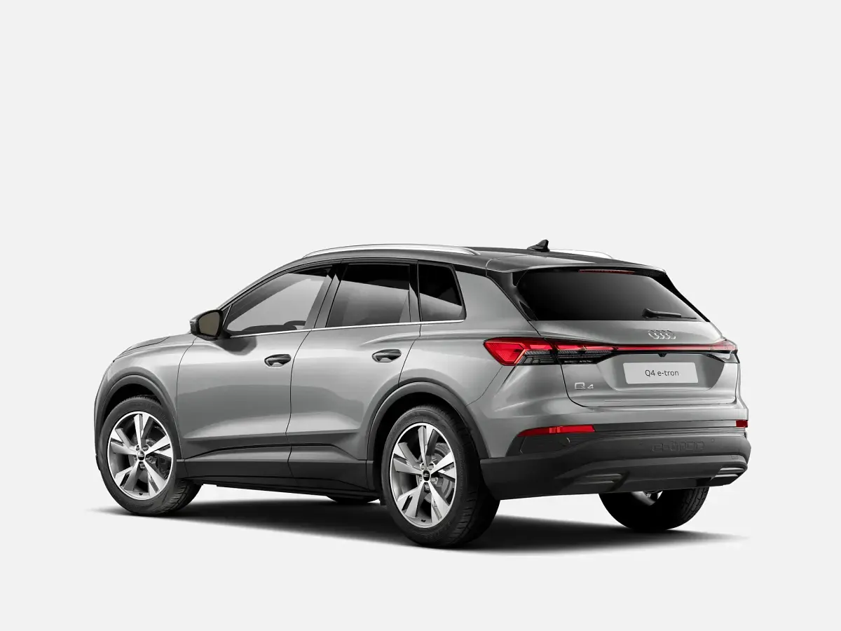 Nuova Audi Q4 e-tron Ambiente 150 kW (204 CV) 2026 Grigio tifone metallizzato SUV
