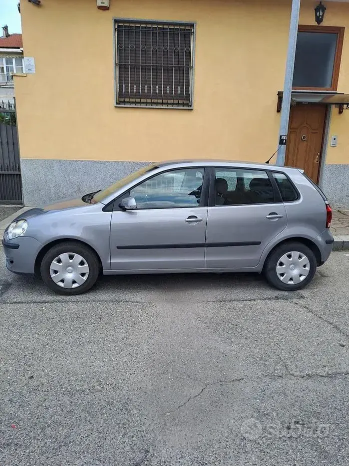 Usata VW Polo 60 CV (44 kW) 2008 Grigio Utilitaria