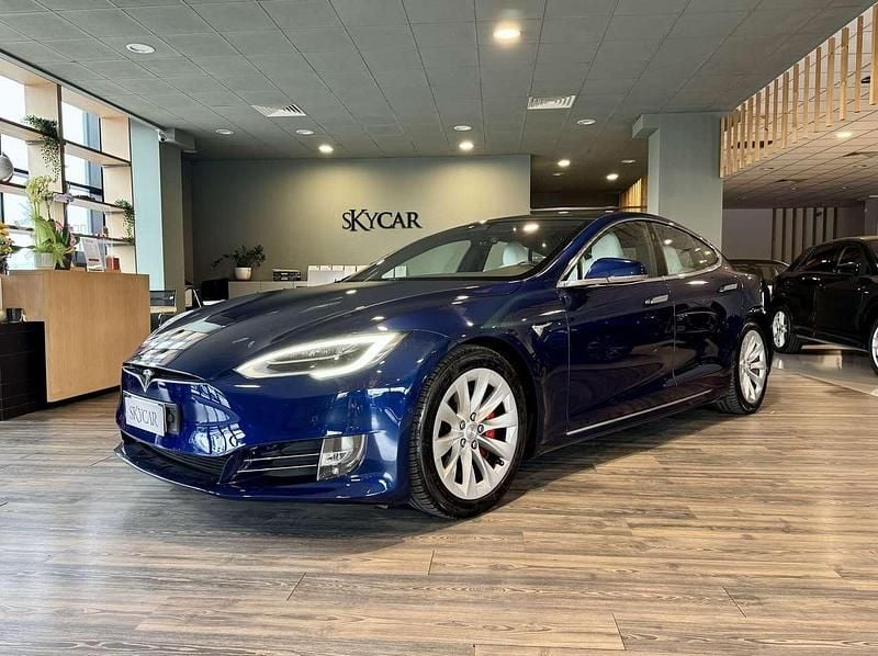 Blu/azzurro Usata 2020 Tesla Model S Performance Utilitaria | 39.000 € - Immagine 1/3