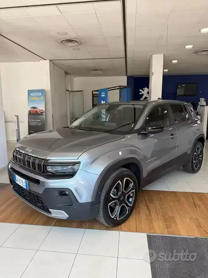 Usata Jeep Avenger Summit 101 CV (74 kW) 2025 SUV