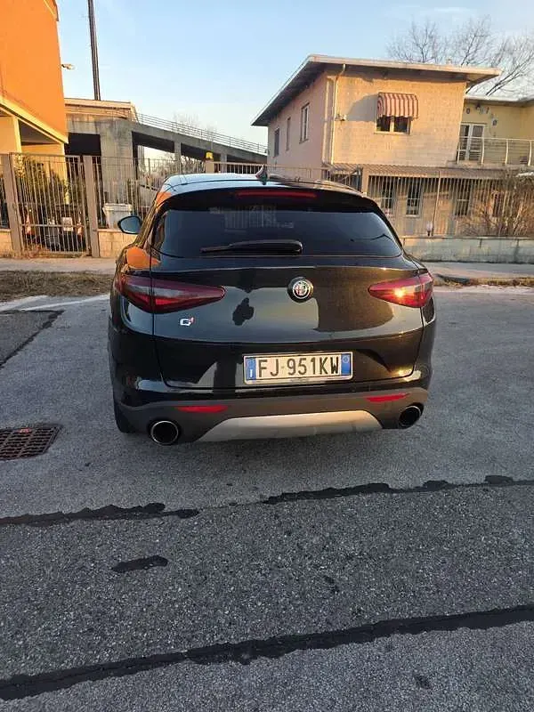 Usata Alfa Romeo Stelvio 280 CV (205 kW) 2017 SUV