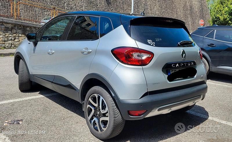 Usata Renault Captur 110 CV (80 kW) 2016 SUV