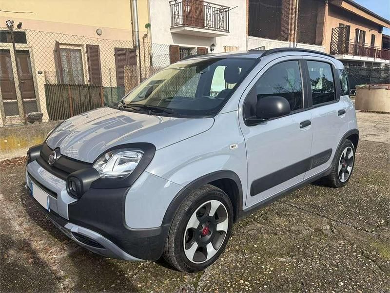 Usata 2022 Fiat Panda Cross Cross Utilitaria | 9800 € (Super prezzo) - Immagine 1/4
