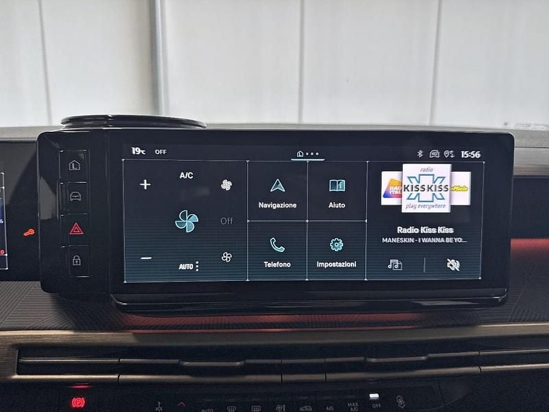 Usata Lancia Ypsilon 114 kW (156 CV) 2024 Blu/azzurro Utilitaria