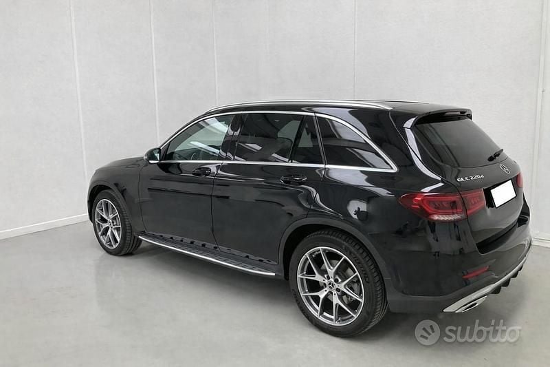 Usata Mercedes GLC220 Premium 2021 Nero SUV