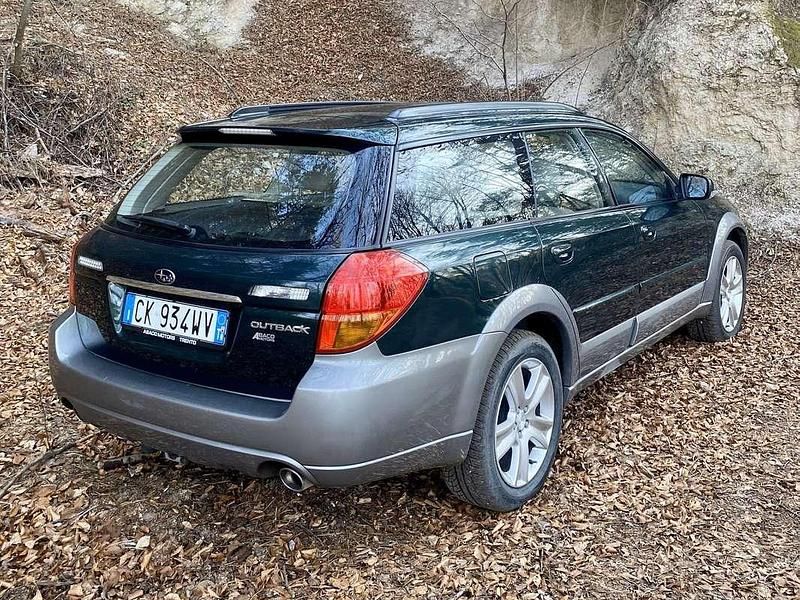 Usata Subaru Outback 245 CV (180 kW) 2004 Station wagon