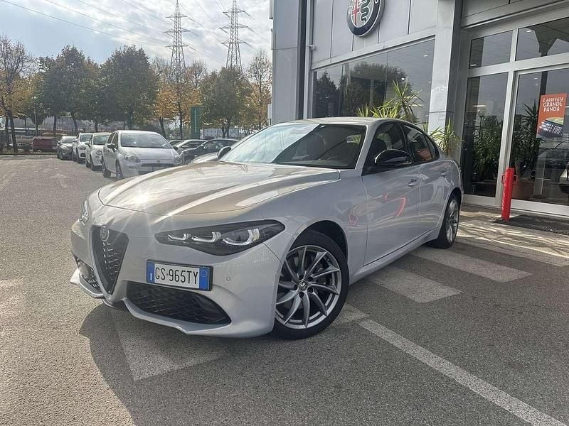 Usata Alfa Romeo Giulia Sprint Sprint 280 CV (205 kW) 2024 Grigio Coupé