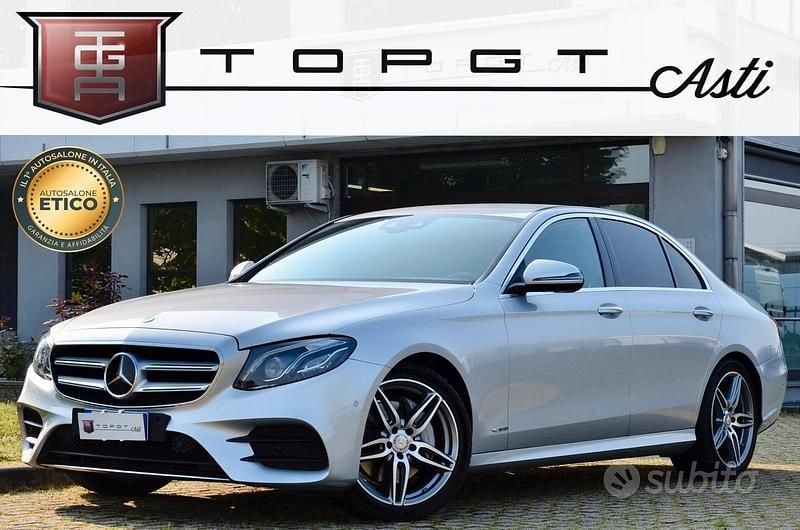 Usata Mercedes E220 AMG line 194 CV (142 kW) 2017 Grigio Berlina