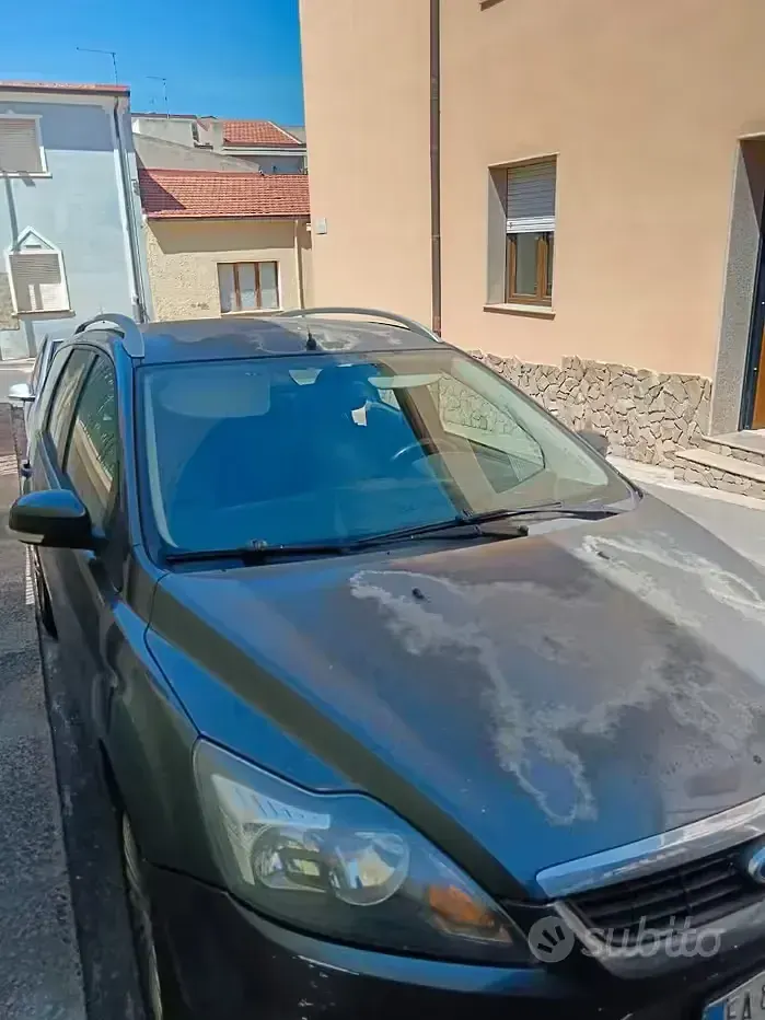 Usata Ford Focus Titanium 90 CV (66 kW) 2009 Bluazzurro Station wagon