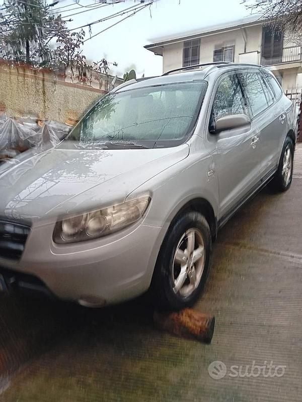 Usata Hyundai Santa Fe 197 CV (144 kW) 2010 Grigio SUV