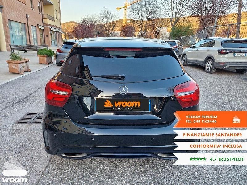 Usata Mercedes A180 Premium 122 CV (89 kW) 2017 Utilitaria