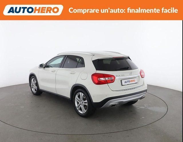 Usata Mercedes GLA180 109 CV (80 kW) 2016 Bianco SUV