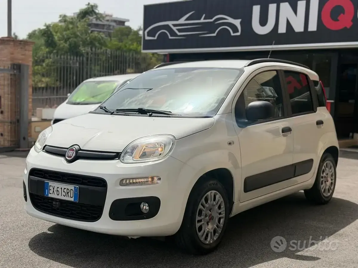 Usata Fiat Panda Lounge 84 CV (61 kW) 2015 Bianco Utilitaria