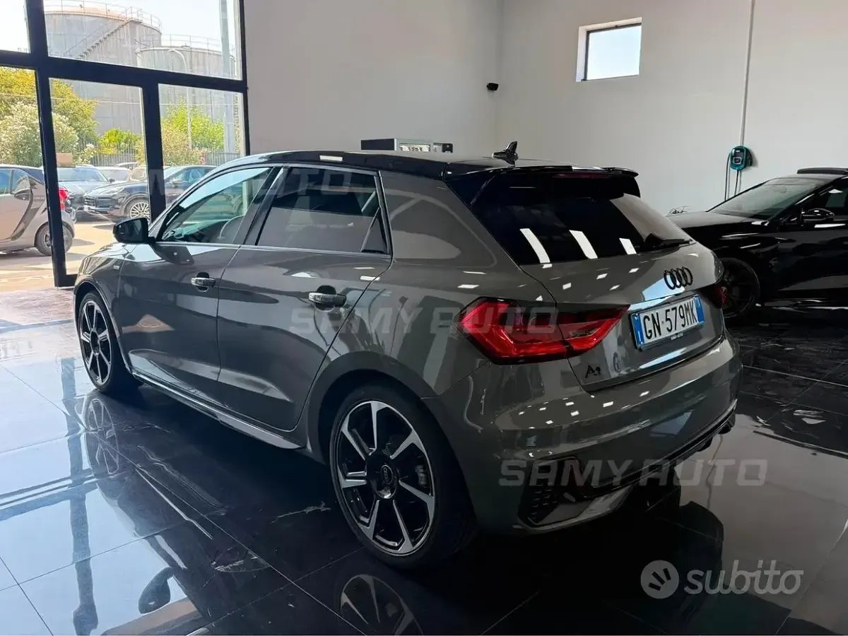 Usata Audi A1 110 CV (80 kW) 2023 Verde SUV