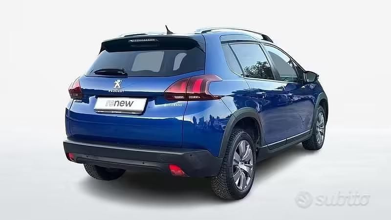 Usado Peugeot 2008 Signature Sky 102 HP (75 kW) 2019 Azul SUV