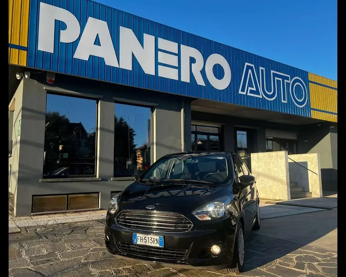 Usata Ford Ka Ultimate 86 CV (63 kW) 2017 Nero Berlina