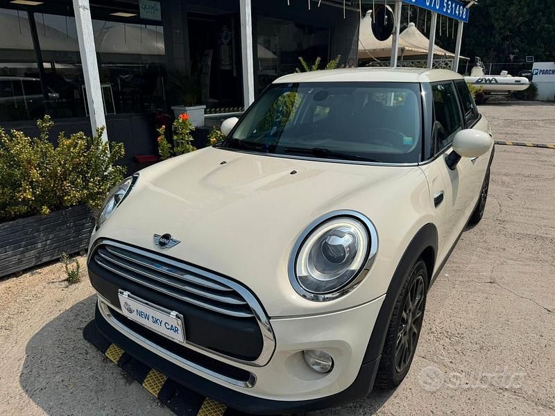 Beige Usata 2017 Mini One D Hype Due volumi | 11.500 € (Buon prezzo) - Immagine 1/4