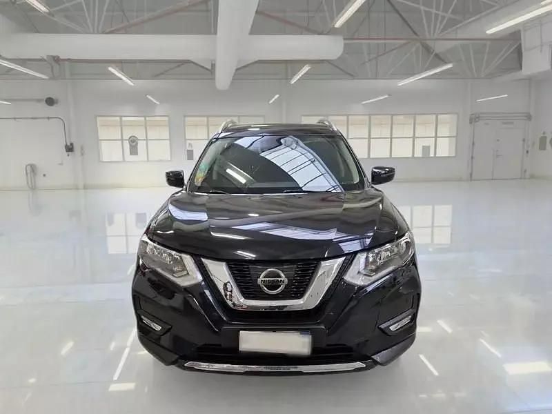 Używany Nissan X-Trail N-Connecta 176 KM (129 kW) 2018 Czarny SUV
