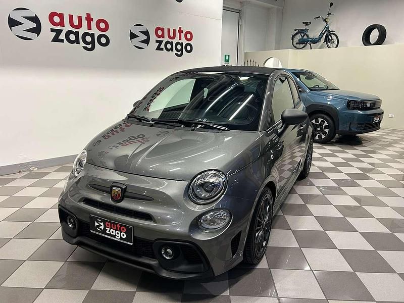 Grigio scuro metallizzato Usata 2024 Abarth 595C Cabrio | 24.900 € (Buon prezzo) - Immagine 1/4