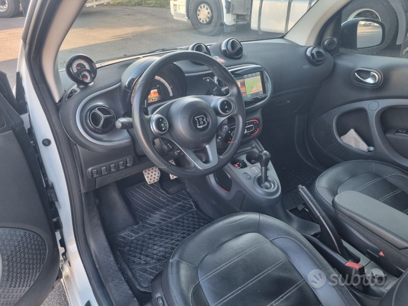 Usata Smart ForTwo Coupé Brabus Xclusive 109 CV (80 kW) 2016 Utilitaria
