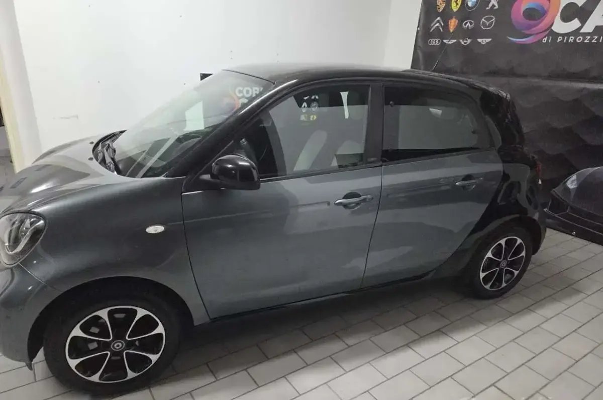 Usata Smart ForFour Prime 71 CV (52 kW) 2016 Utilitaria