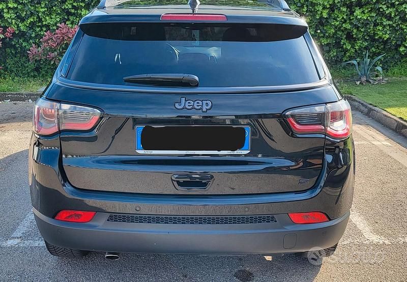 Usata Jeep Compass 120 CV (88 kW) 2020 Nero SUV