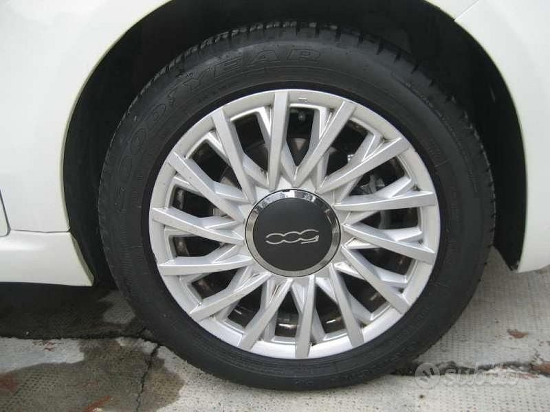 Usata Fiat 500 Dolcevita 70 CV (51 kW) 2024 Bianco Berlina