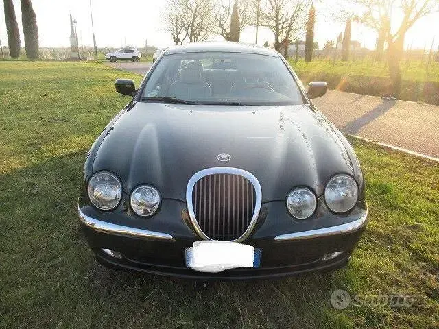 Usata Jaguar S-Type Executive 238 CV (175 kW) 2001 Verde Berlina