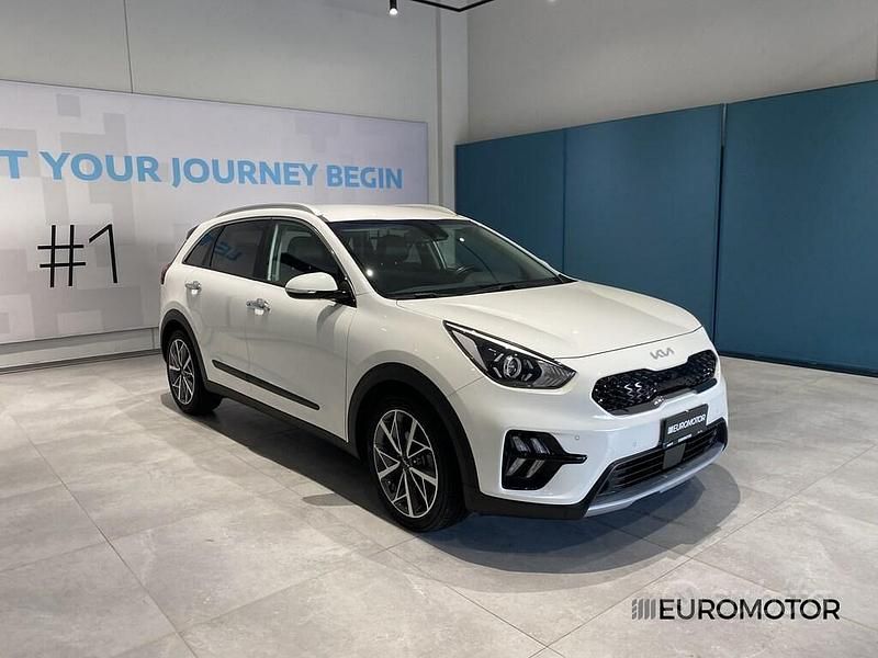 Usata Kia Niro Style 2021 Bianco SUV