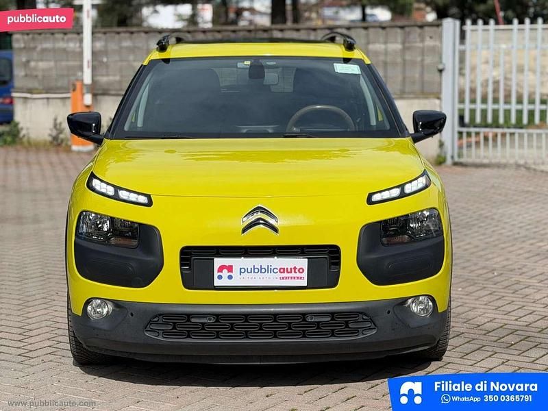 Usata Citroën C4 Shine 99 CV (72 kW) 2015 Giallo SUV