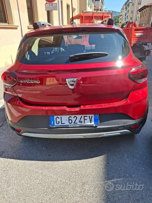 Usata Dacia Sandero Stepway 110 CV (80 kW) 2023 Rosso Utilitaria