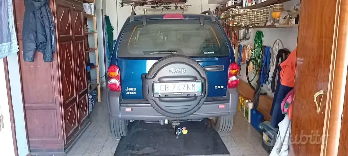 Usata Jeep Cherokee 143 CV (105 kW) 2002 SUV