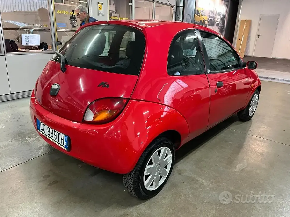 Usata Ford Ka 69 CV (50 kW) 2002 Rosso Utilitaria