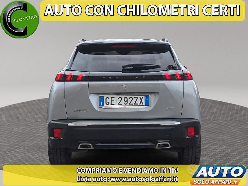 Usata Peugeot 2008 GT-line 131 CV (96 kW) 2021 Grigio SUV